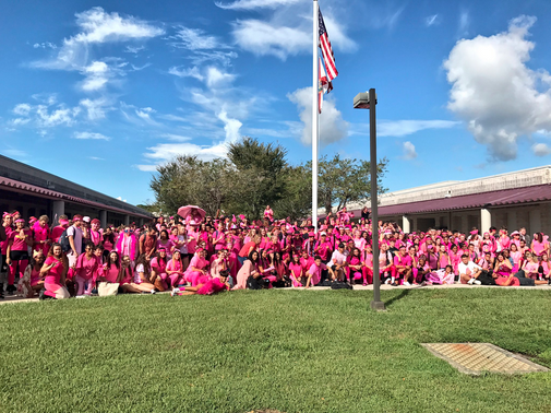 Senior class picture during spirit week.