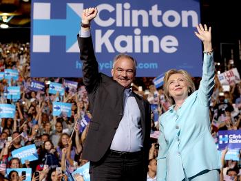 Presidential candidate Clinton and her Vice Presidential candidate Tim Kaine at a Pennsylvania rally.