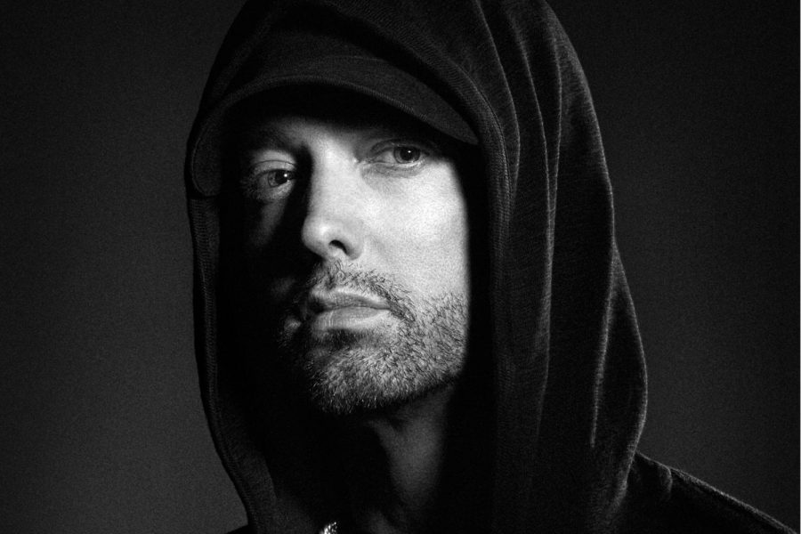 Photograph of renowned rapper Eminem (https://www.rollingstone.com/music/music-album-reviews/review-eminem-lashes-out-at-the-rap-game-on-kamikaze-718628/)