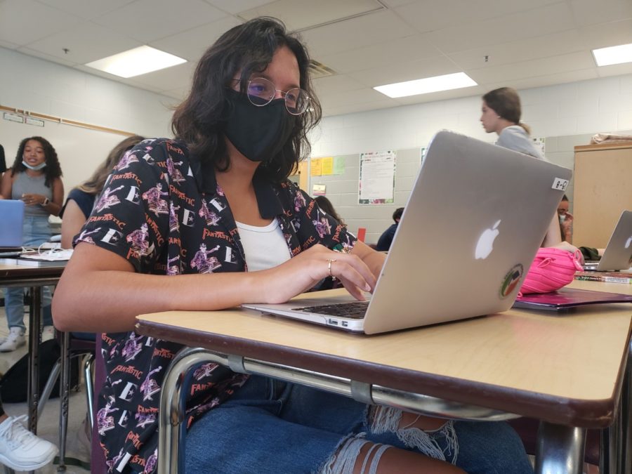 Freshman Keira Tiwari despite face masks being optional in Pasco County Schools, continues to wear a face mask to stop the spread of Covid-19.