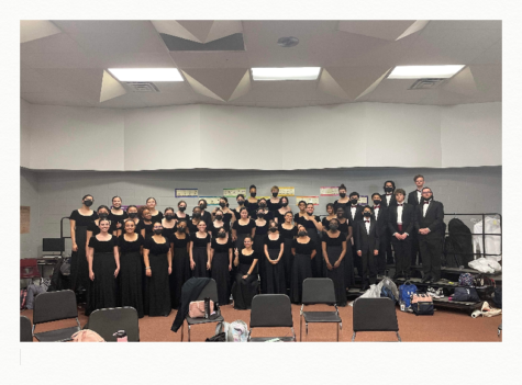 Both of the choirs took a photo to capture the moment before heading to MPA.