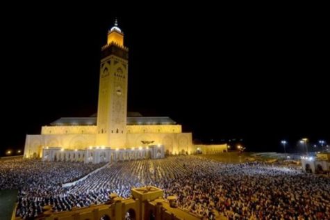 A mosque in Casablanca, Morocco in which half a million Muslims prayed the special taraweeh prayer. (Morocco World News)